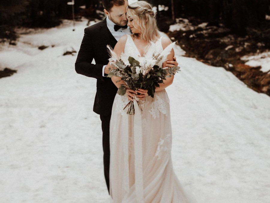 Main image for gallery After-Wedding-Shooting
