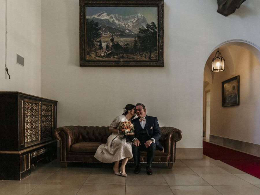 Main image for gallery Hochzeitsfotografie Starnberg 31. Julie • 2020