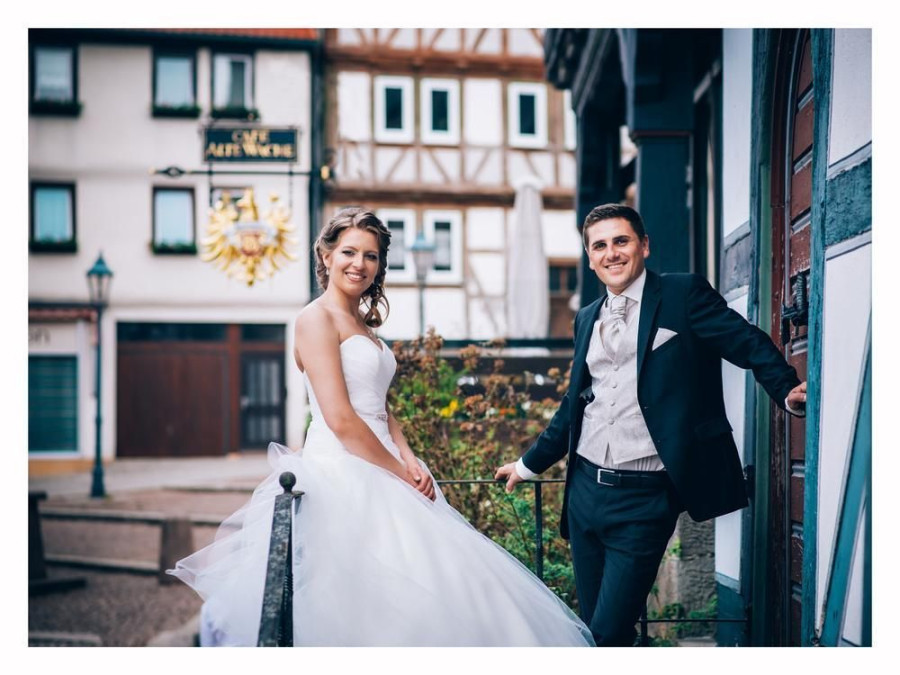 Main image for gallery Brautpaar-Shooting in Göttingen
