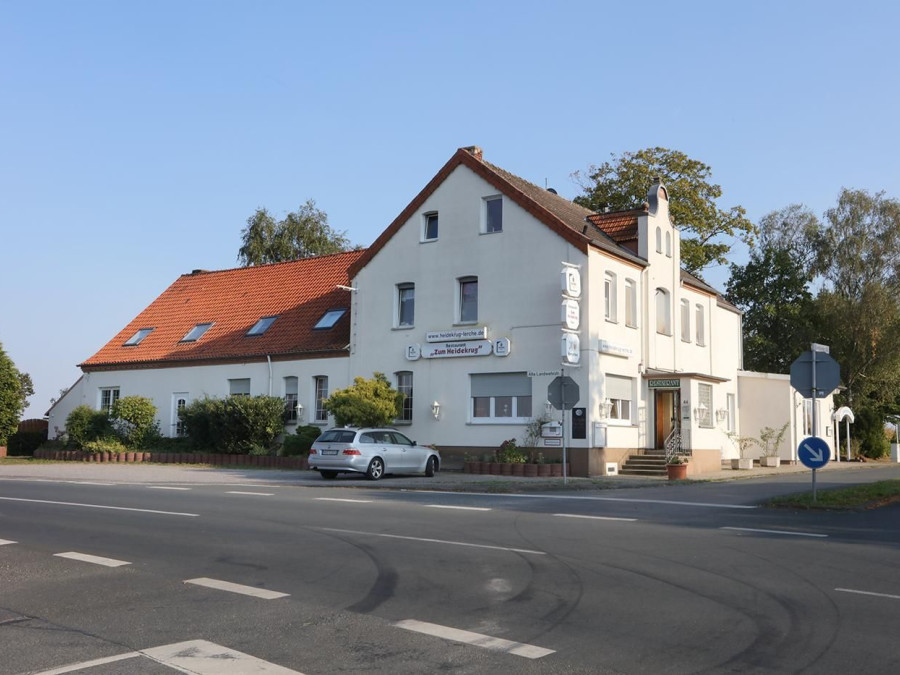Main image for gallery Gebäude mit 3 Gästezimmern und Deko