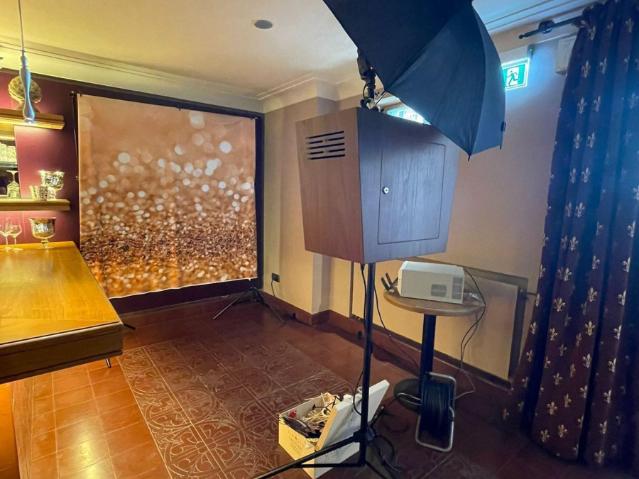 Main image for gallery Fotobox mit Hintergrund