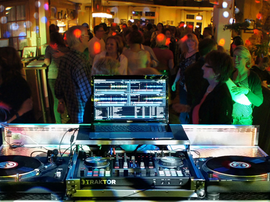Main image for gallery Deejay Andy im Einsatz....