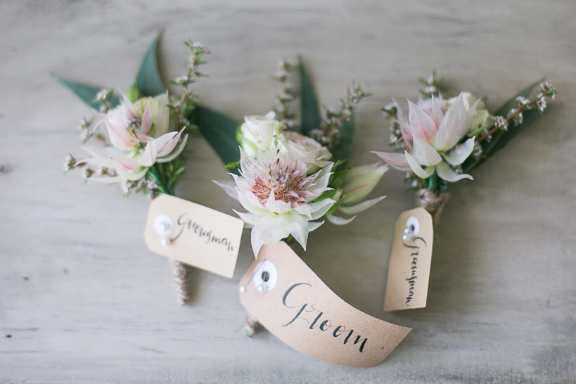 Boutonniere Braeutigam und Trauzeugen
