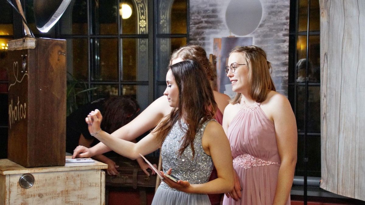 Die Fotobox auf der Hochzeit einstellen