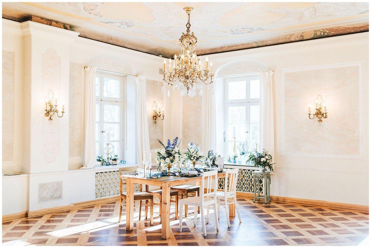 Hochzeitstafel dekoriert für eine Small Wedding