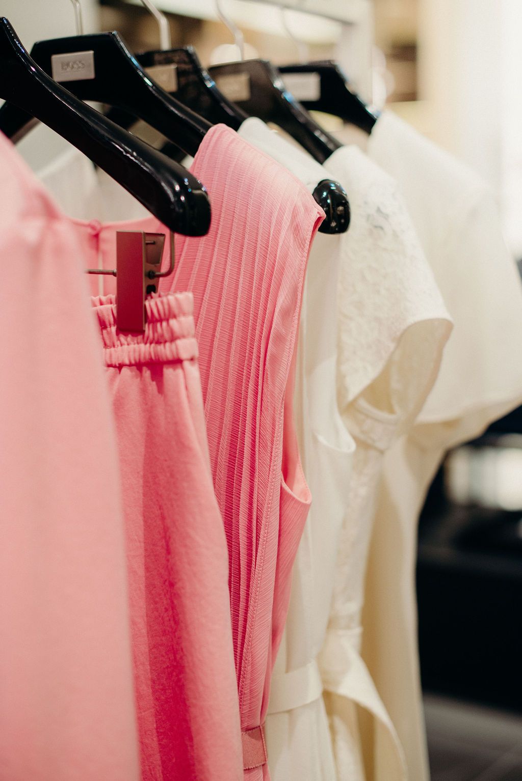 Outfits zur Hochzeit von nah