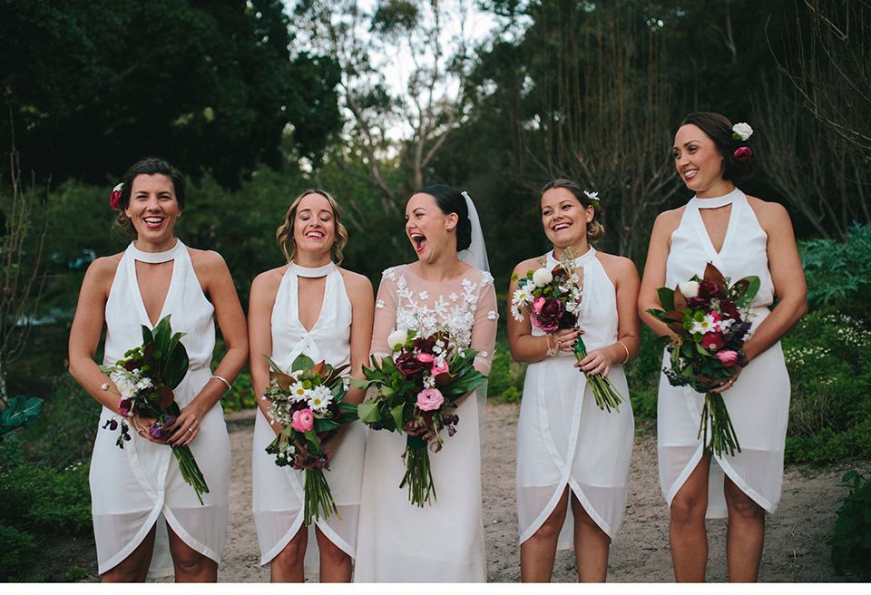 Ein bisschen wie Uniform, nur viel schöner: Die Kleider der Brautjungfern © Weddings by Tim