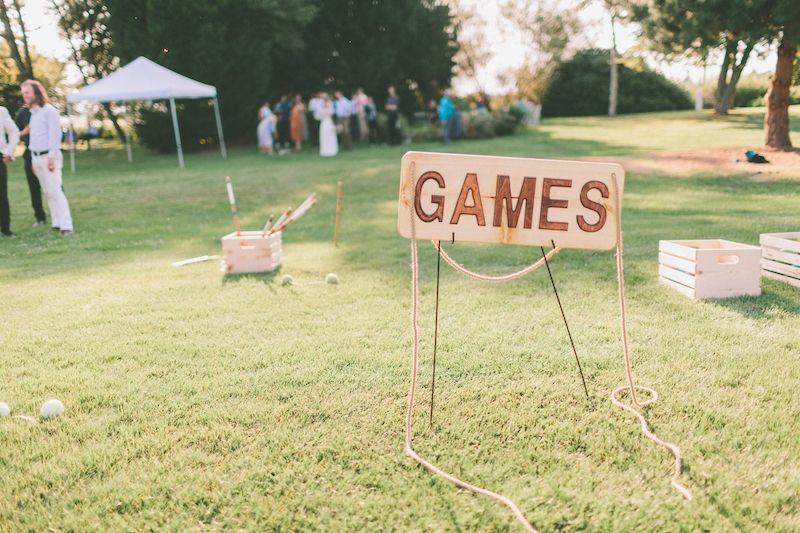 Hochzeitsschild Games
